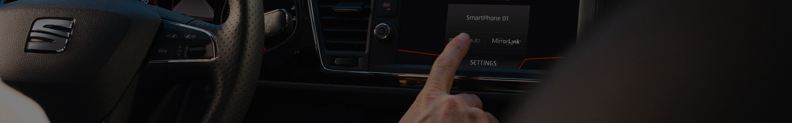 Kaartupdates SEAT navigatiesysteem – generisch kaartoverzicht dashboard met oranje rand