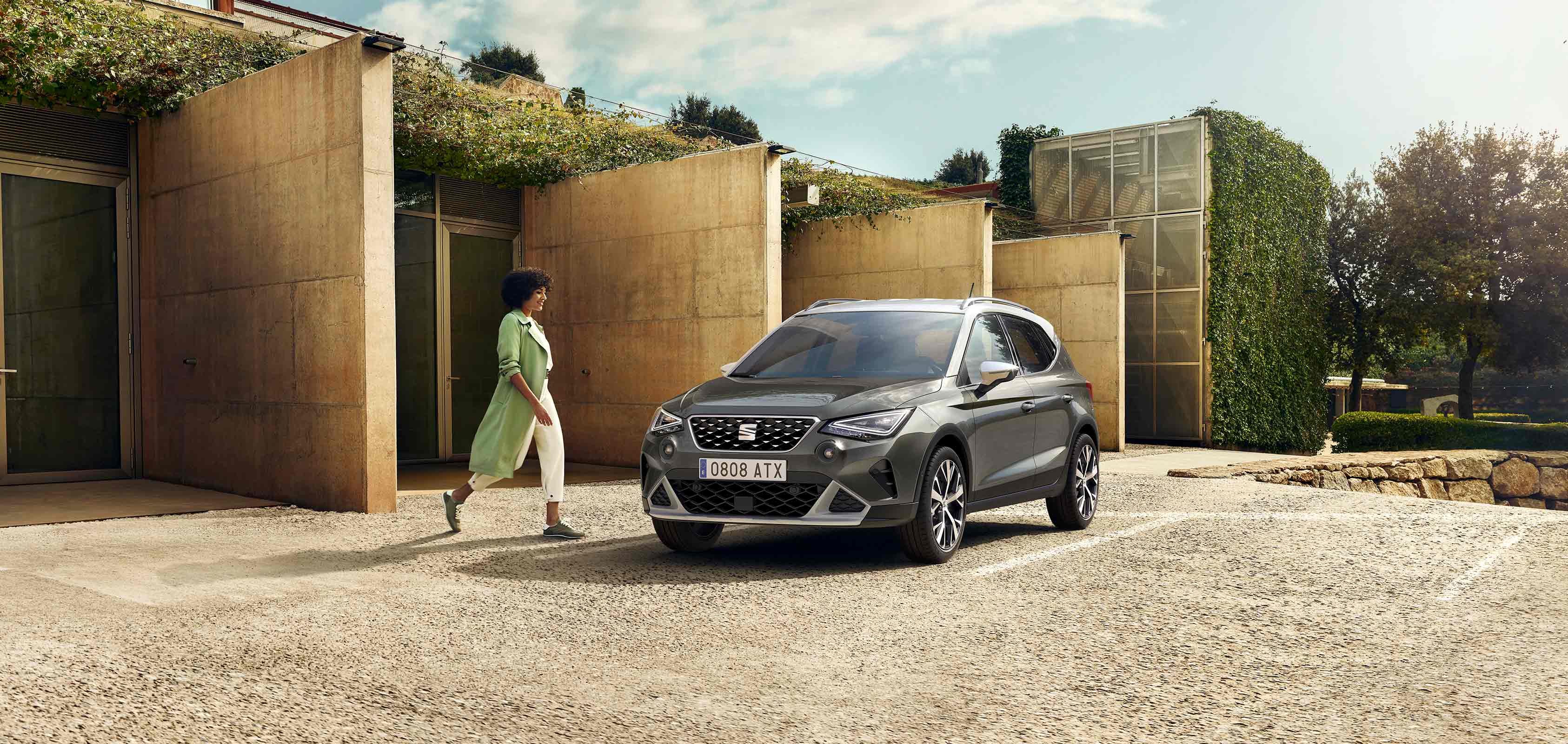 seat arona de couleur dark camouflage vue avant