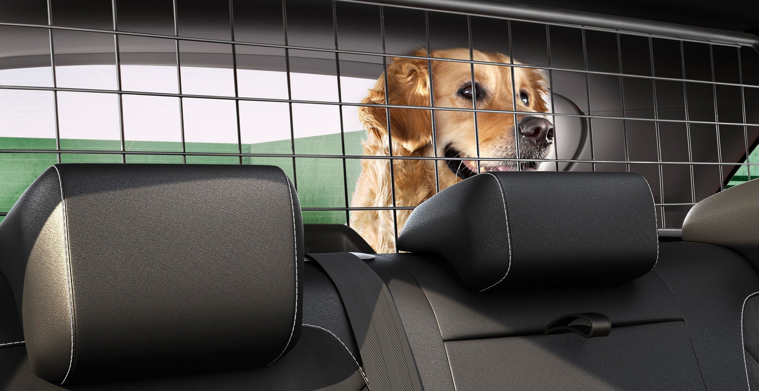 SEAT Ateca SUV avec grille de separation interieure accessoire pour animaux domestiques
